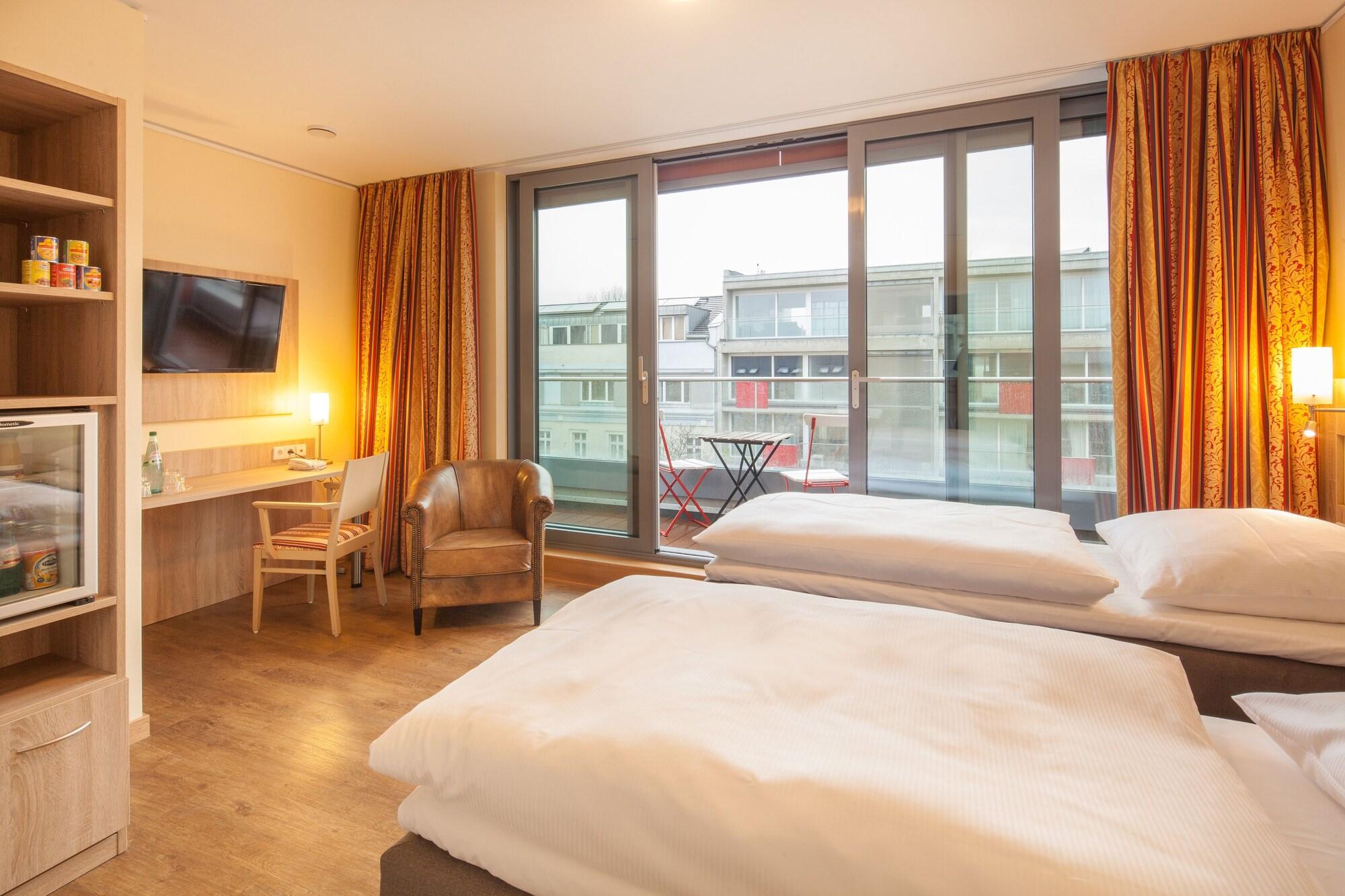 Hotel Kastanienhof Берлин Экстерьер фото