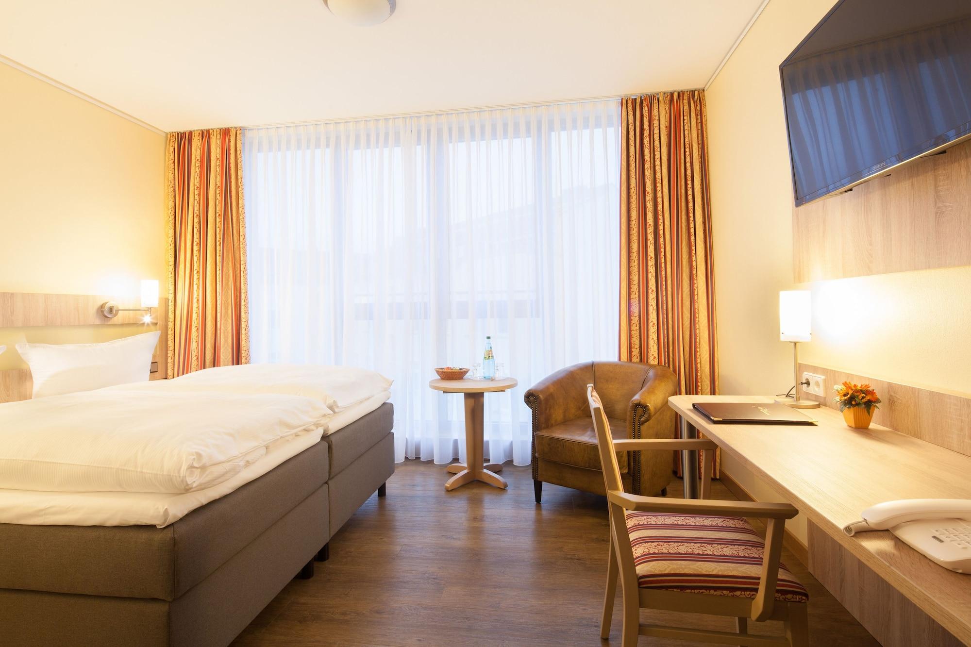 Hotel Kastanienhof Берлин Экстерьер фото