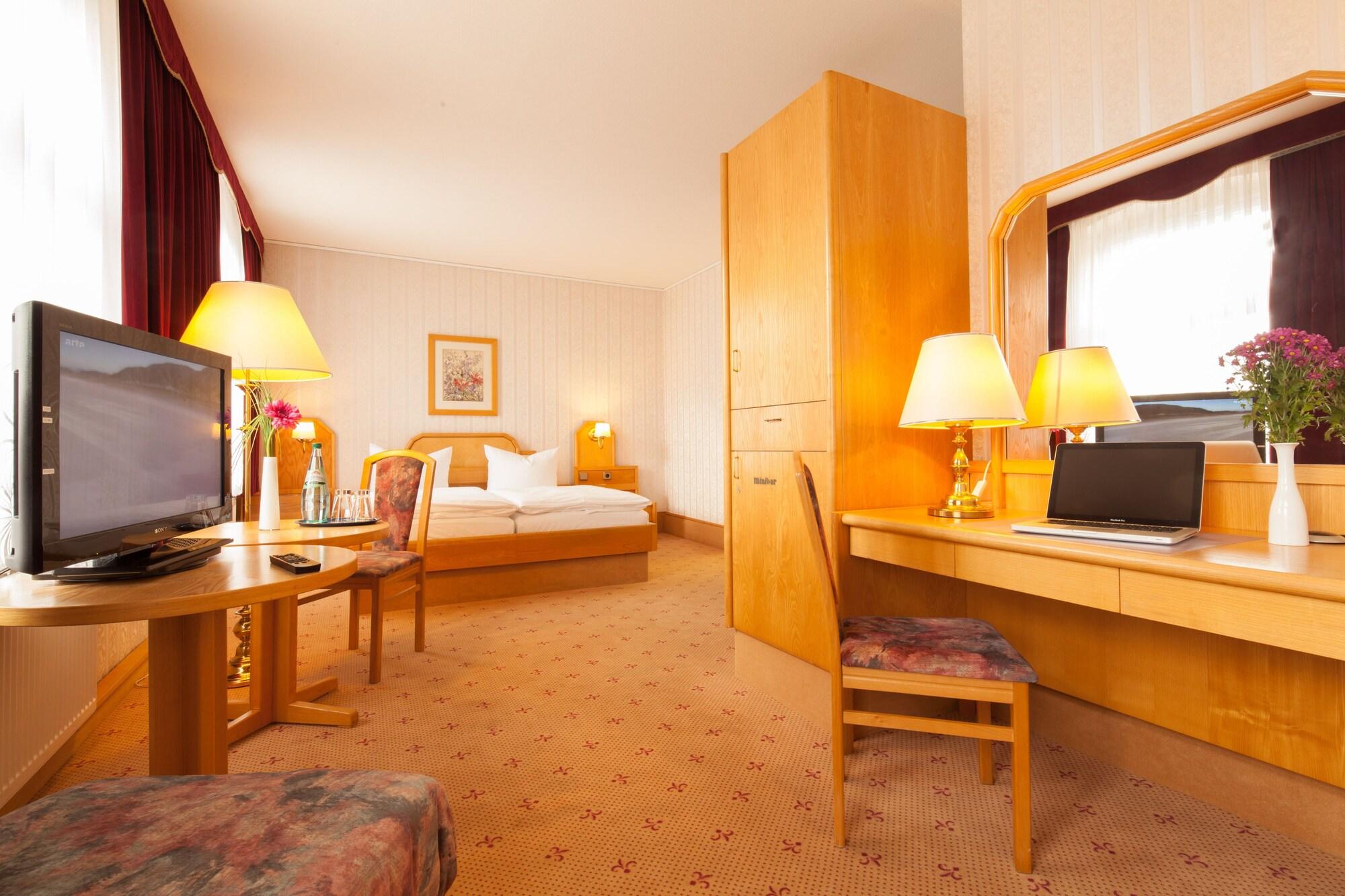 Hotel Kastanienhof Берлин Экстерьер фото