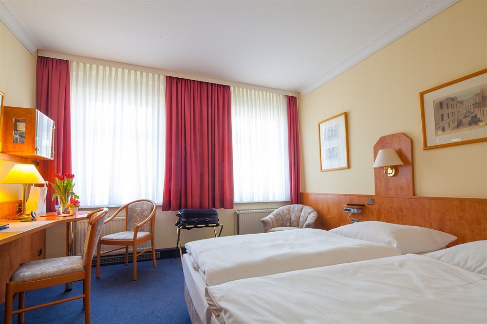 Hotel Kastanienhof Берлин Экстерьер фото
